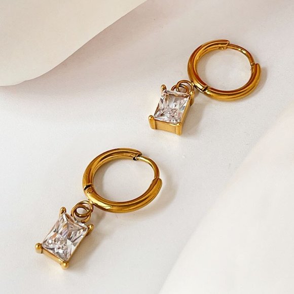 Clear Rectangle Zirconia Gemstone Hoop Earrings 18K‎ Gold Plated Stainless Steel - Picture 4 of 9